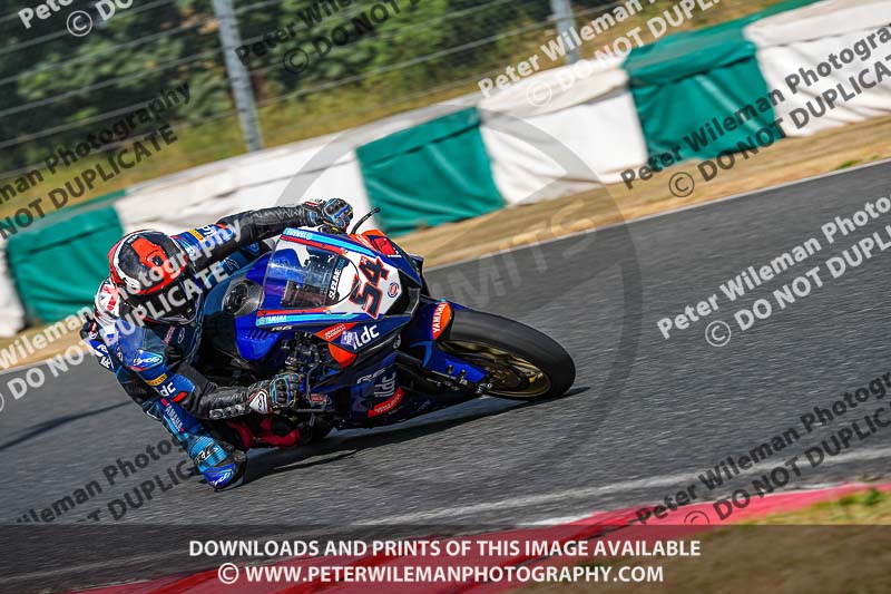 enduro digital images;event digital images;eventdigitalimages;mallory park;mallory park photographs;mallory park trackday;mallory park trackday photographs;no limits trackdays;peter wileman photography;racing digital images;trackday digital images;trackday photos